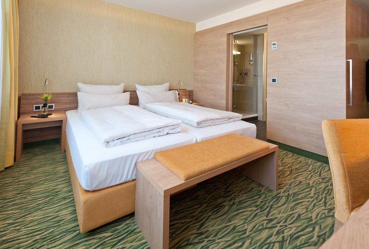 Hotel Bildungsblick Kirchseeon Zewnętrze zdjęcie